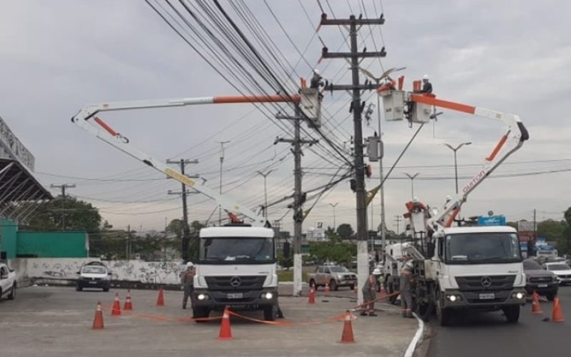 Sete bairros de Manaus devem ficar sem energia nesta segunda (17)
