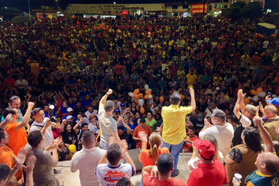 David reúne 4 mil pessoas no Jorge Teixeira e abre nova fase da pré-campanha em Manaus