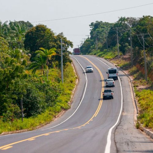 AM-010 revitalizada impulsiona produção rural no Amazonas