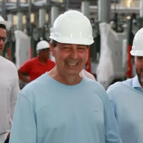 Omar Aziz visita instalações de nova fábrica que deve gerar mais de 1.200 empregos em Manaus