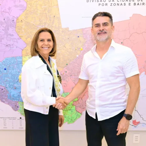 Juíza aposentada filia-se ao Avante e fortalece partido de David Almeida nas eleições 2026