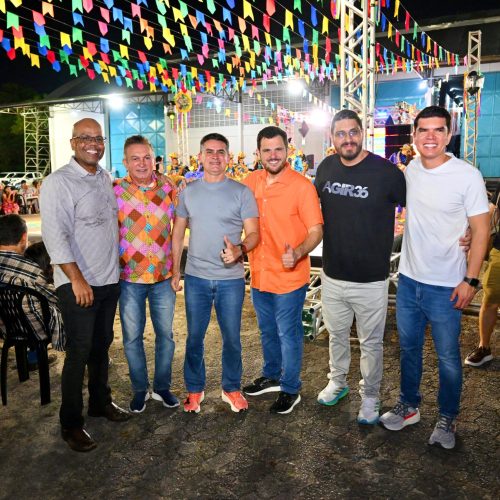 Primeiro Arraial reúne partidos aliados e reforça ambiente de integração política e familiar em Manaus