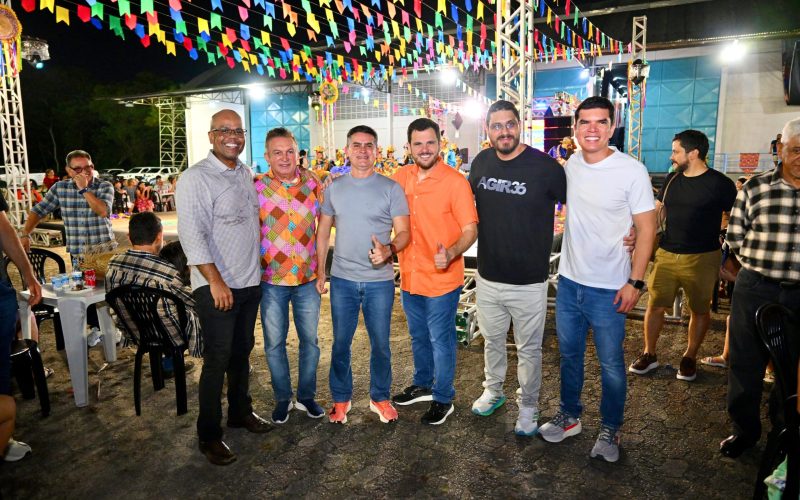 Primeiro Arraial reúne partidos aliados e reforça ambiente de integração política e familiar em Manaus