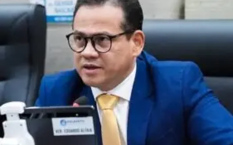 Projeto de Eduardo Alfaia institui o ‘Parlamento Autista’ e promove inclusão de pessoas com TEA na rotina da CMM