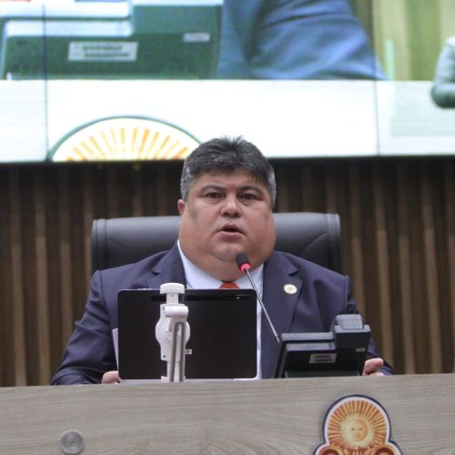Presidente David Reis realiza pronunciamento na CMM após prisão de vereador Bual