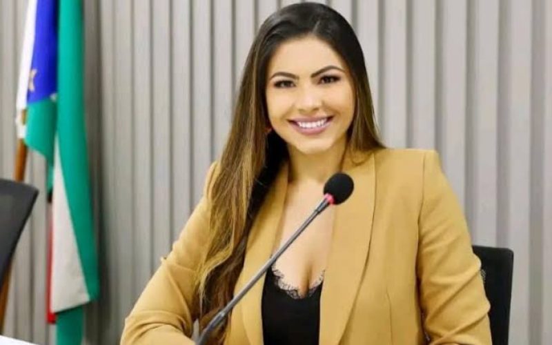 Brena Dianná assume vaga na Aleam após decisão de Professora Jacqueline