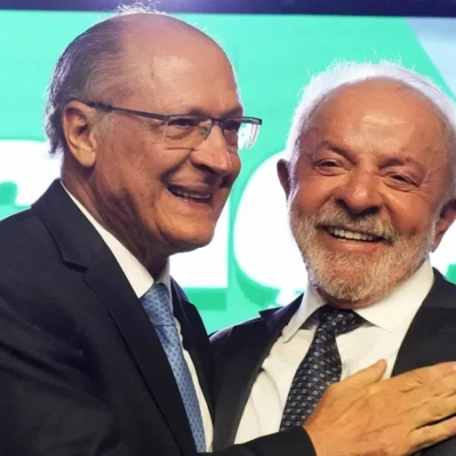 Alckmin é confirmado vice na campanha de Lula à reeleição