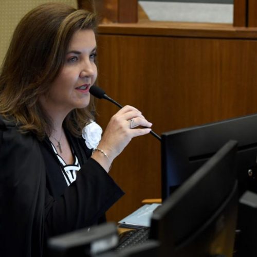 Ministro Barroso anunciou aposentadoria do STF e defende o nome de uma sucessora